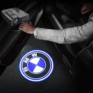 Dá Estilo ao Teu Carro com Luzes de Cortesia com Logótipo Projetado