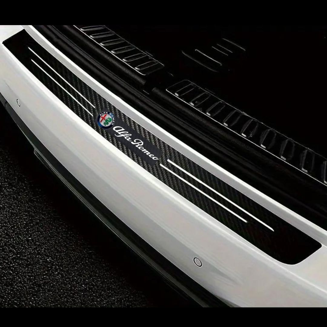 Proteção de Mala com Logótipo efeito fibra de carbono alfa romeo