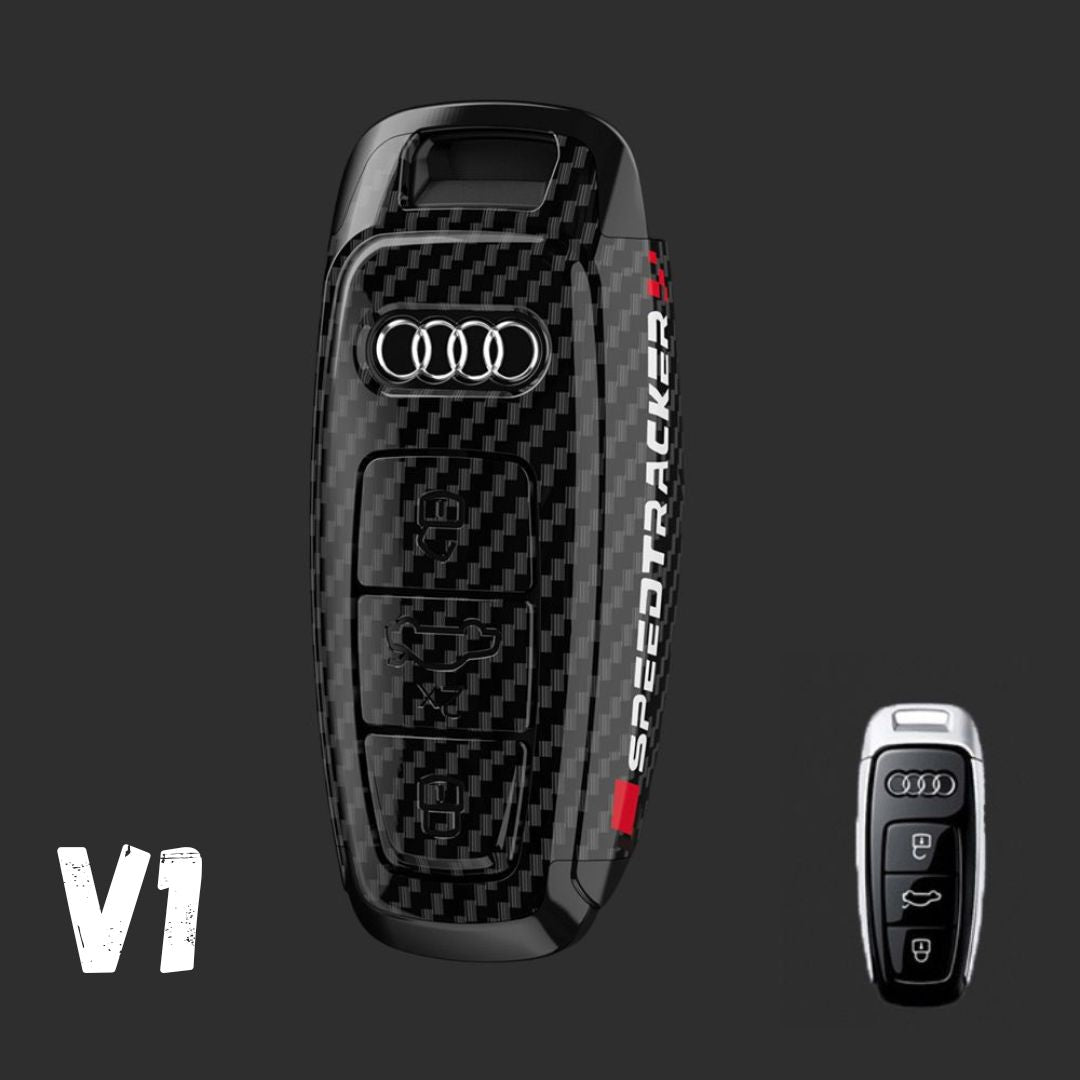 Capa de chave Audi V1 em carbono com toques vermelhos e estilo desportivo.