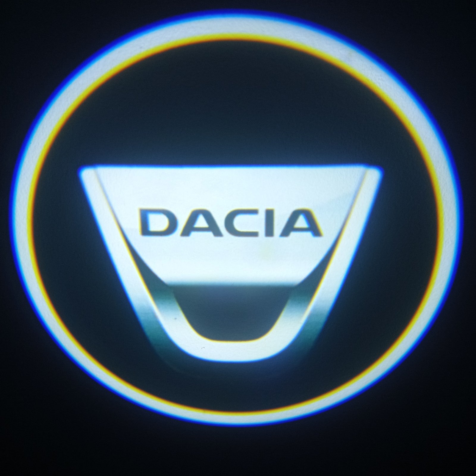 Luzes Cortesia com Logotipo marca Dacia