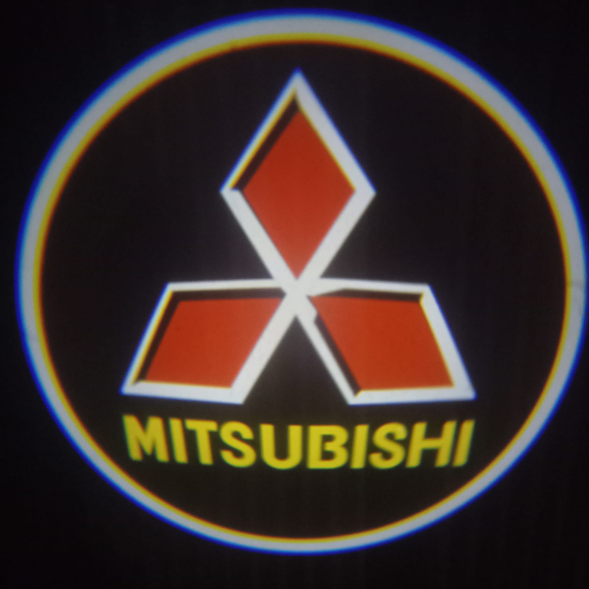 Luzes Cortesia com Logotipo marca Mitsubishi