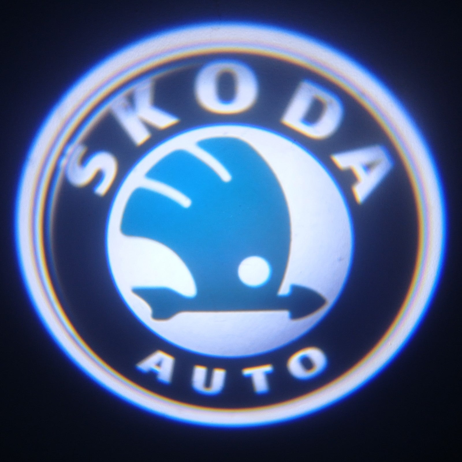 Luzes Cortesia com Logotipo marca Skoda