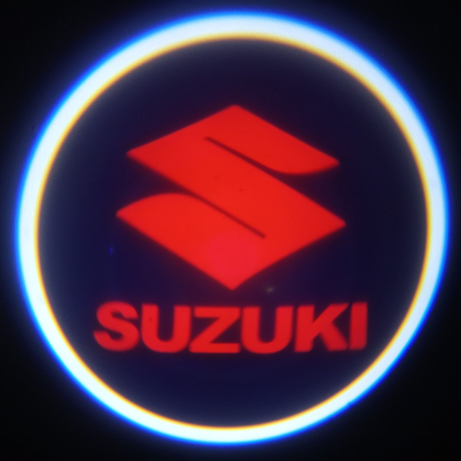 Luzes Cortesia com Logotipo marca Suzuki